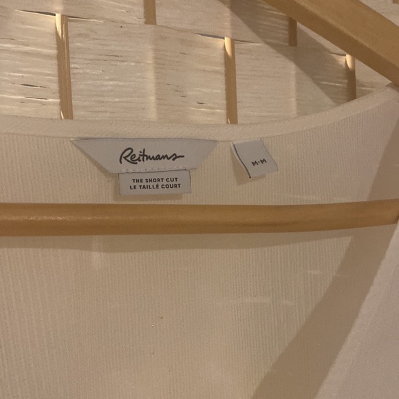 Reitmans White “The Short Cut” Wrap Short Sleeve Shirt with Side Buttons EUC - Picture 3 of 8